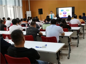 2018年湖南黃炎培職業教育獎創業規劃大賽決賽賽前輔導與培訓圓滿結束（轉自：湖南中華職教社）